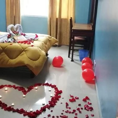 Hostal Zamorano Hotell Quito Exteriör bild